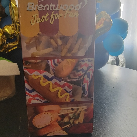 Mini Corn Dog Maker - Picture 5 of 6